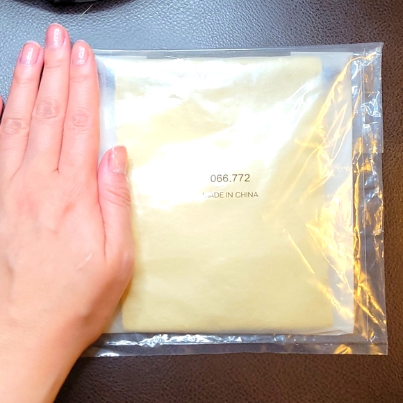 Chanel 👝 pouch - Picture 5 of 5